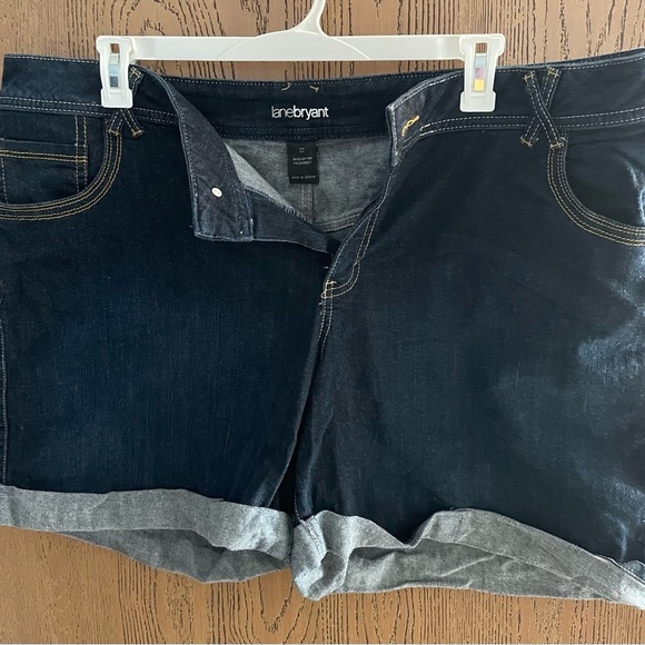 Lane Bryant Dark Blue Jean Shorts - Picture 3 of 5